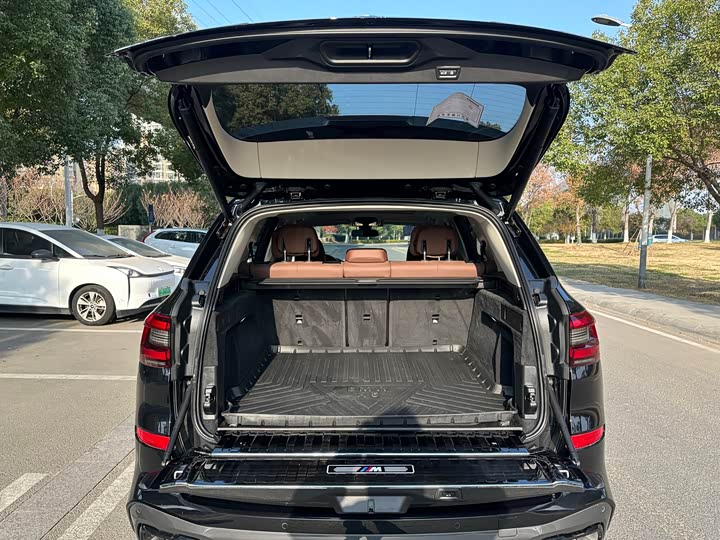 Фото 25 - BMW X5