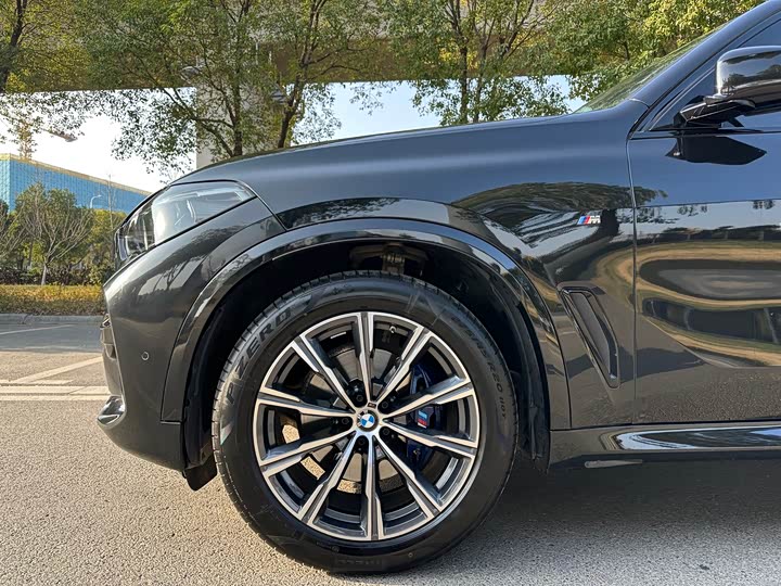 Фото 31 - BMW X5