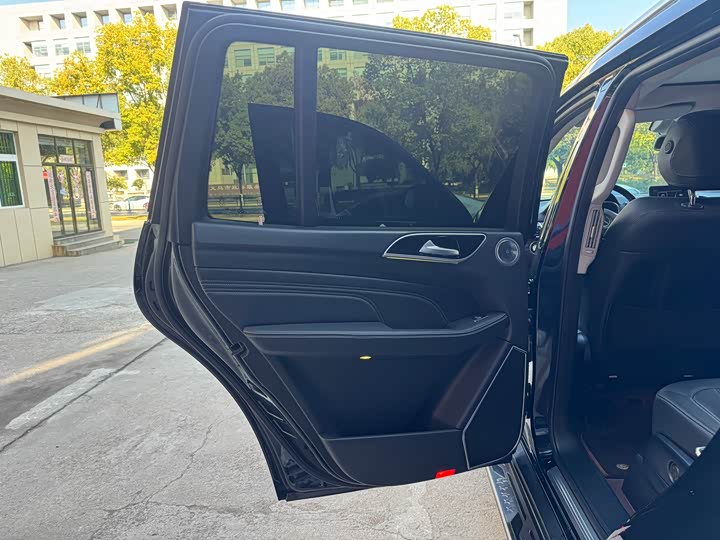 Фото 12 - BAIC Beijing BJ90