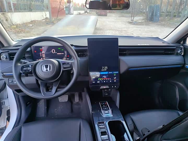 Фото 10 - Honda e:NS1