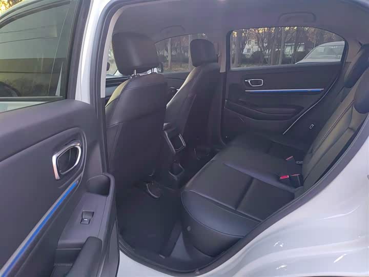 Фото 17 - Honda e:NS1