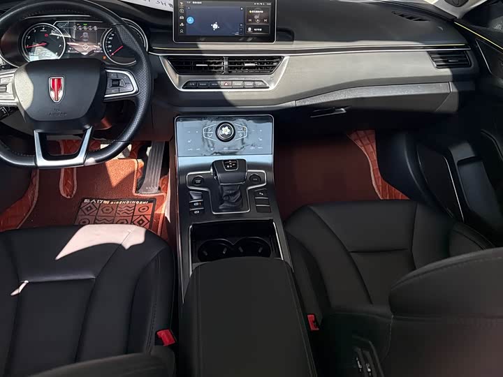 Фото 6 - Hongqi H5