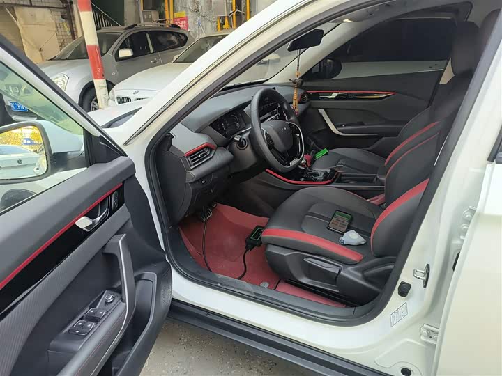 Фото 16 - Dongfeng Aeolus Yixuan GS