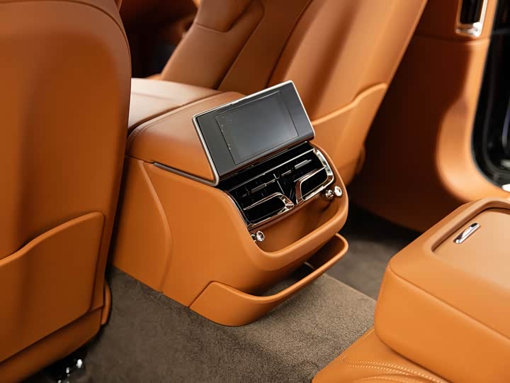 Фото 9 - Bentley Flying Spur