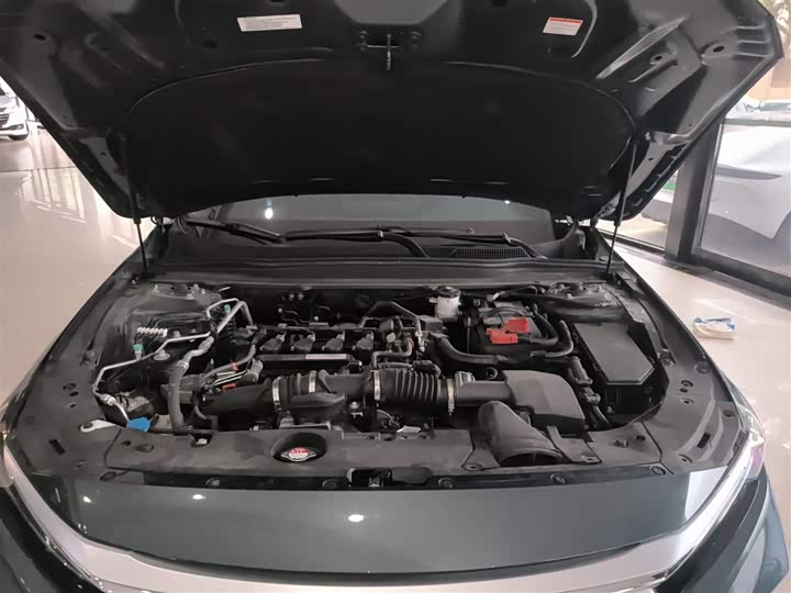 Фото 20 - Honda Inspire