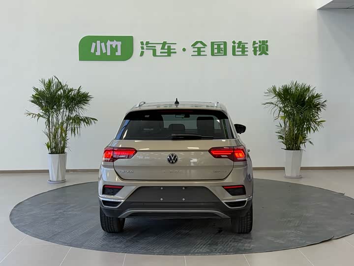 Фото 5 - Volkswagen T-Roc