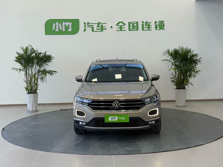 Фото 7 - Volkswagen T-Roc