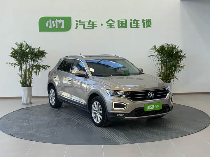 Фото 8 - Volkswagen T-Roc