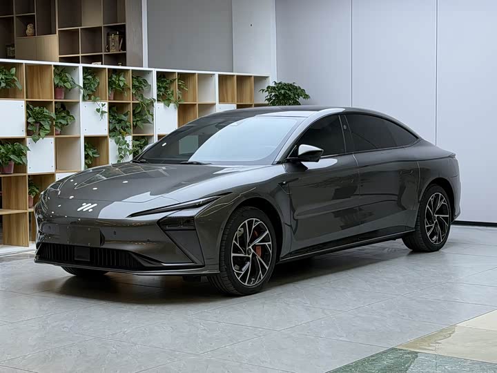 Фото 1 - IM motors L7