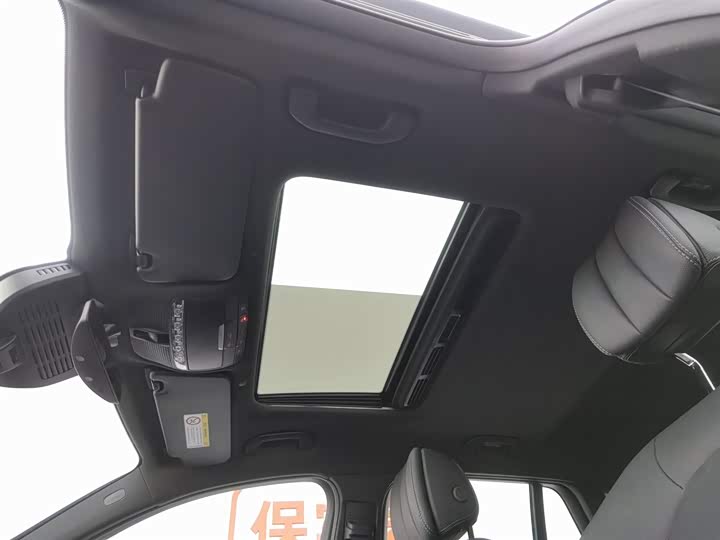 Фото 14 - Mercedes-Benz EQC