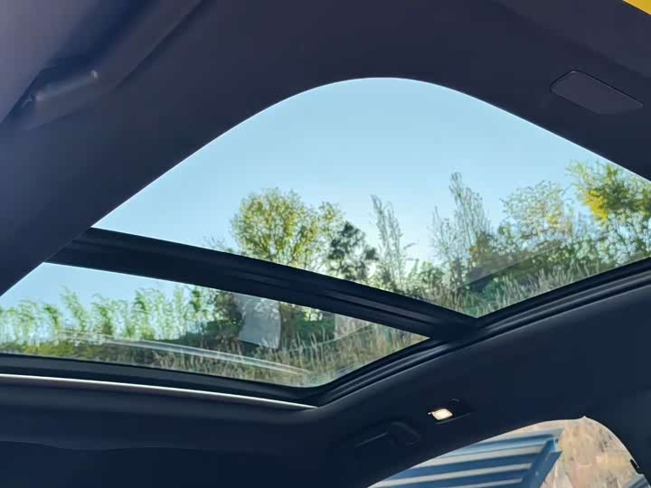 Фото 15 - Volvo S90 Hybrid