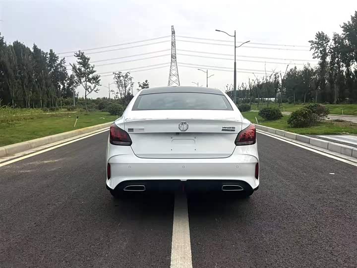 Фото 9 - MG Motor 5