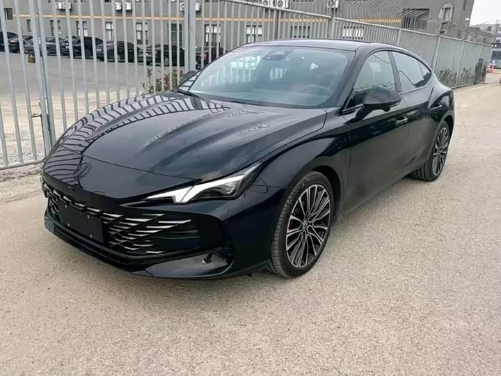 Фото 1 - MG Motor 7