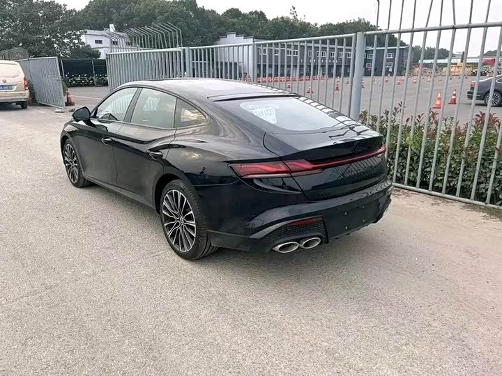 Фото 13 - MG Motor 7