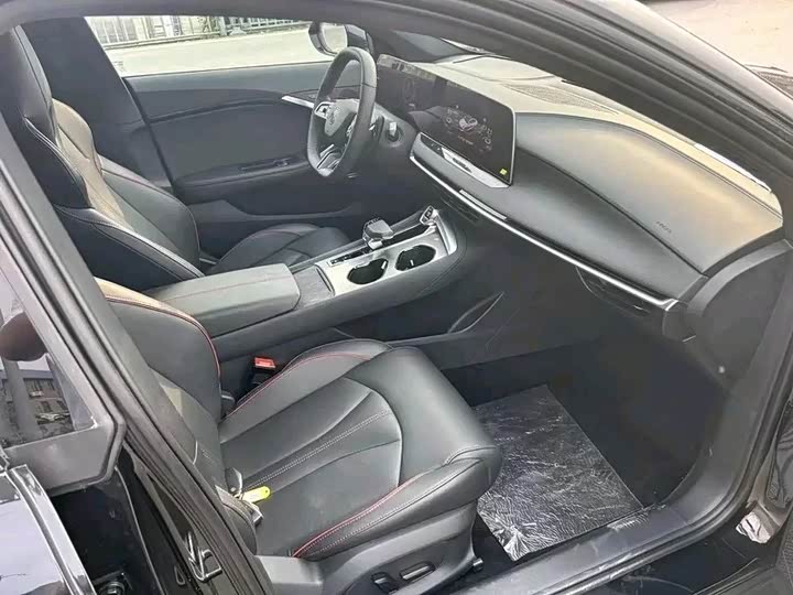 Фото 8 - MG Motor 7