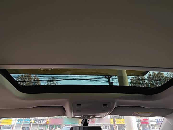 Фото 18 - Volkswagen Tharu