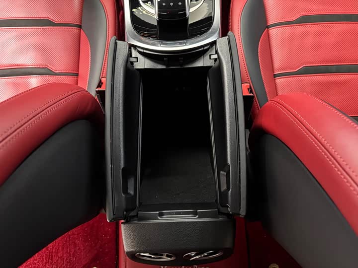 Фото 19 - Mercedes-Benz G-Class AMG