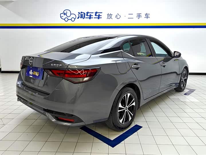 Фото 3 - Nissan Sylphy