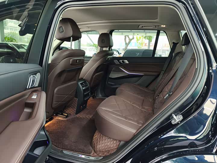 Фото 10 - BMW X5