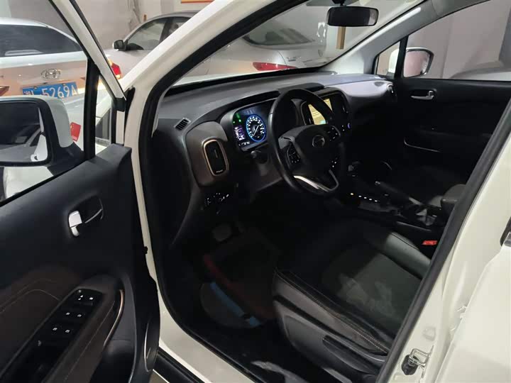 Фото 16 - GAC Trumpchi GS3