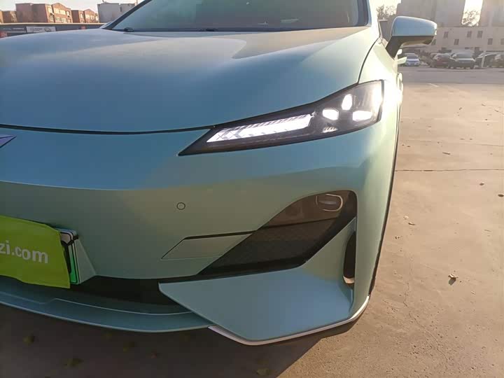 Фото 24 - Changan Deepal SL03