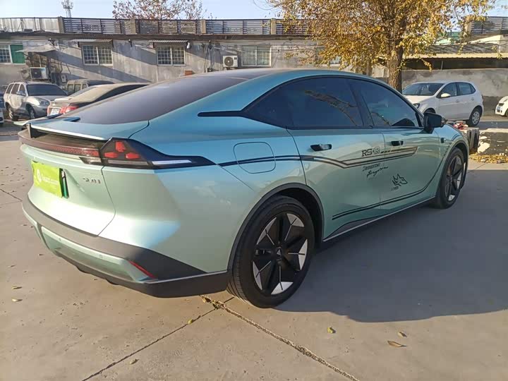 Фото 7 - Changan Deepal SL03