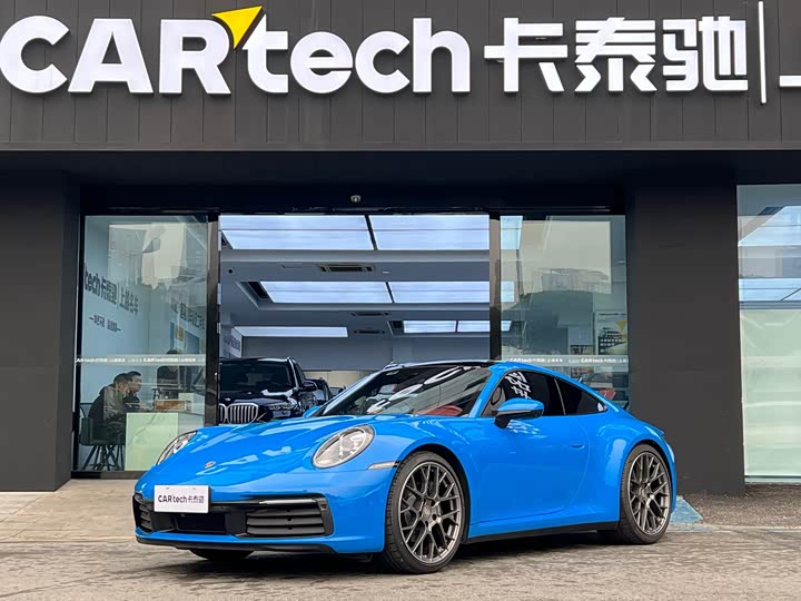 Фото 1 - Porsche 911