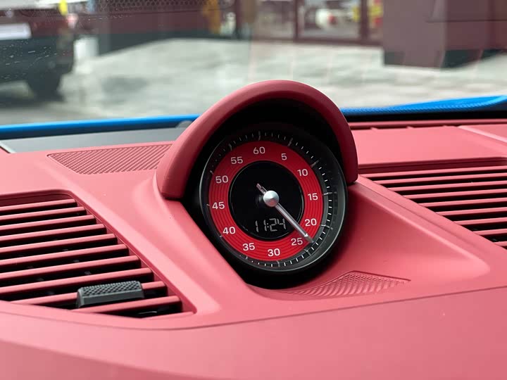 Фото 19 - Porsche 911