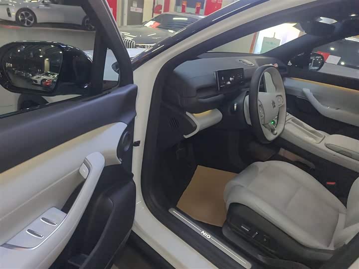 Фото 16 - Nio ES6