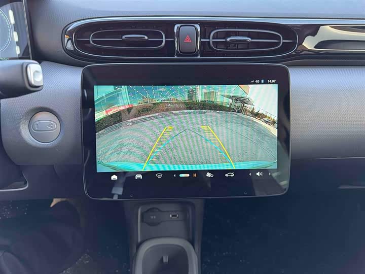 Фото 13 - Leapmotor T03