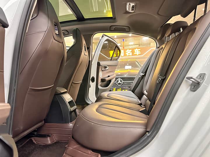 Фото 12 - BMW 1 Series