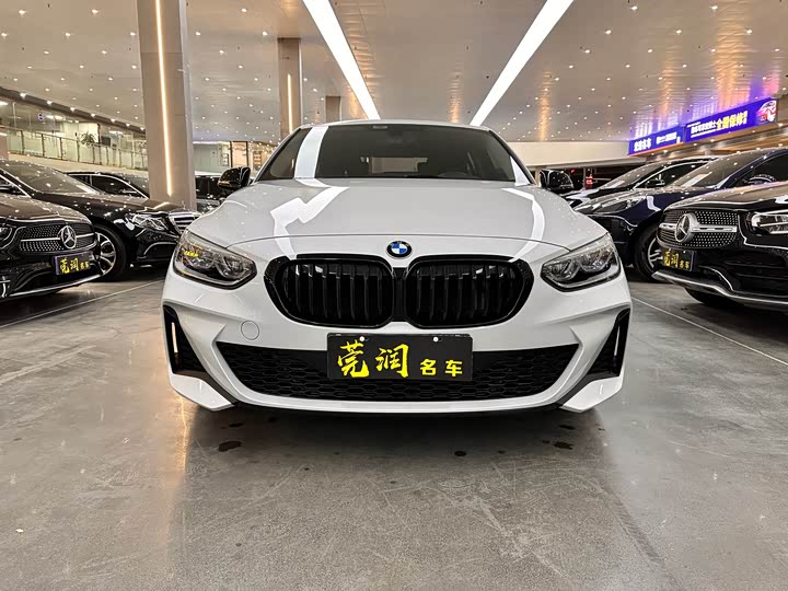 Фото 2 - BMW 1 Series