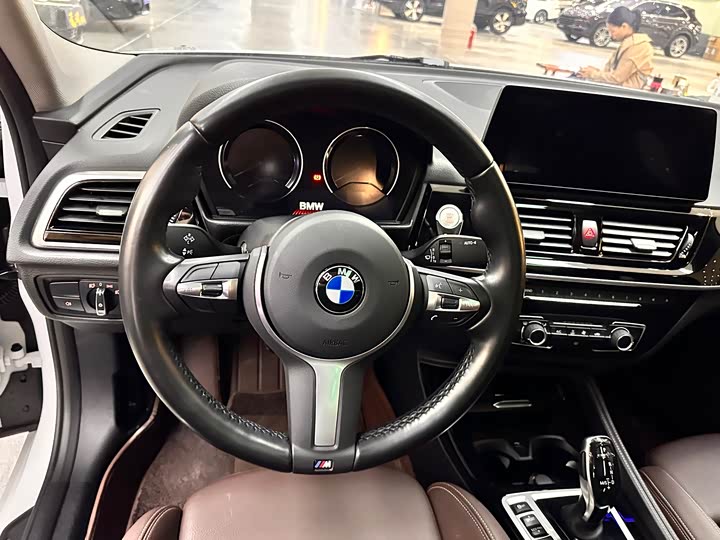 Фото 7 - BMW 1 Series