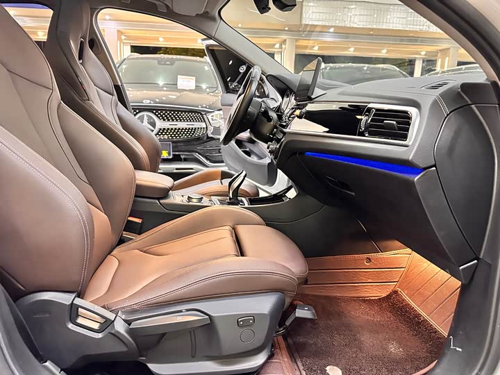 Фото 8 - BMW 1 Series