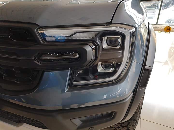 Фото 24 - Ford Ranger