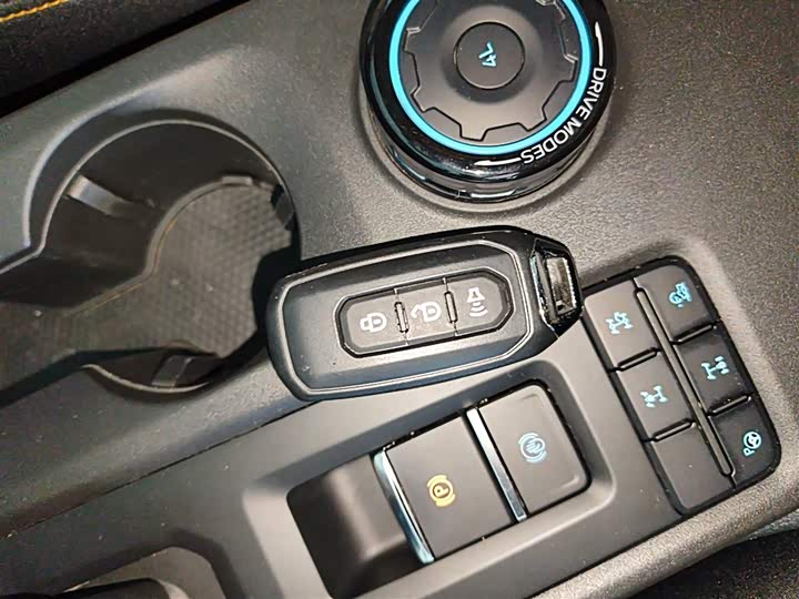 Фото 9 - Ford Ranger