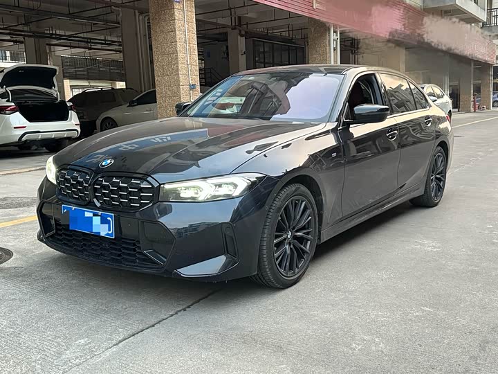 Фото 1 - BMW 3 Series