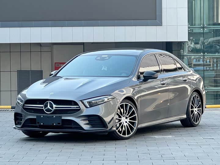 Фото 1 - Mercedes-Benz A-Class AMG