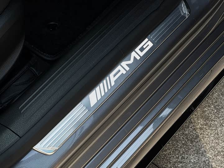 Фото 18 - Mercedes-Benz A-Class AMG