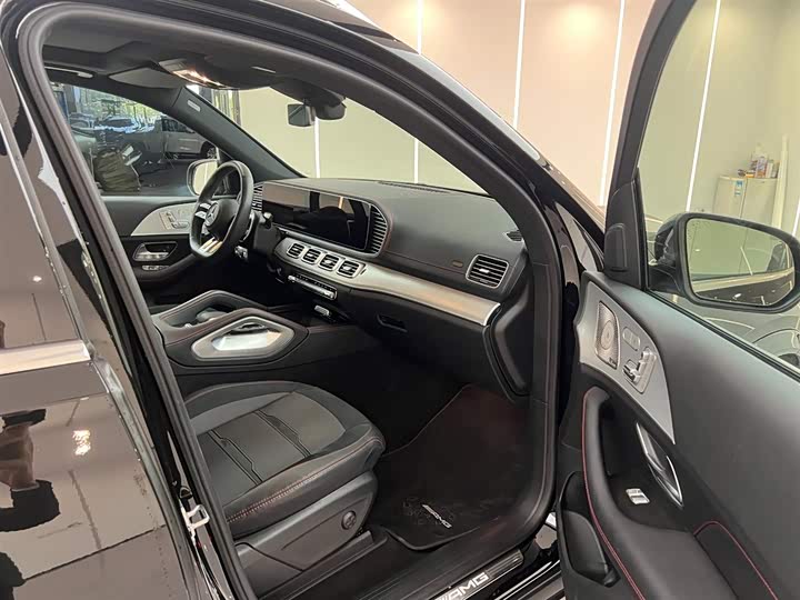 Фото 9 - Mercedes-Benz GLE-Class AMG