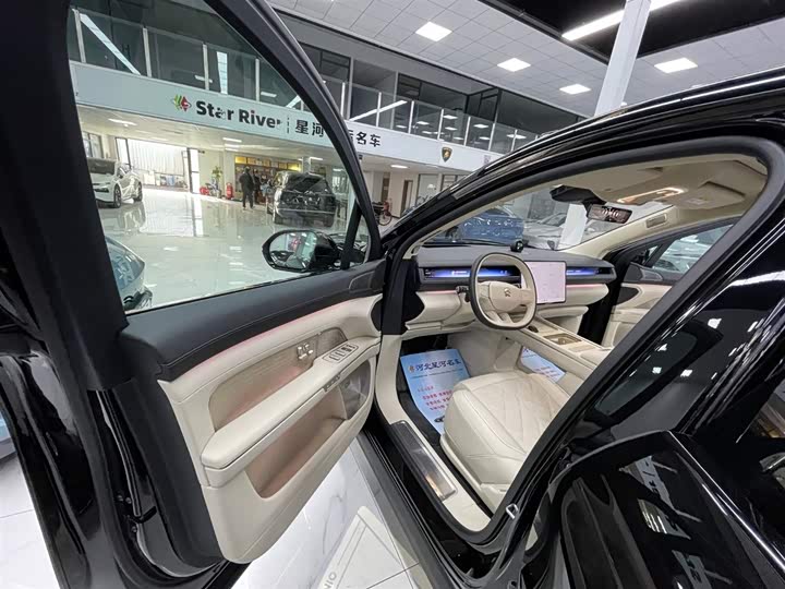 Фото 12 - Nio ES8