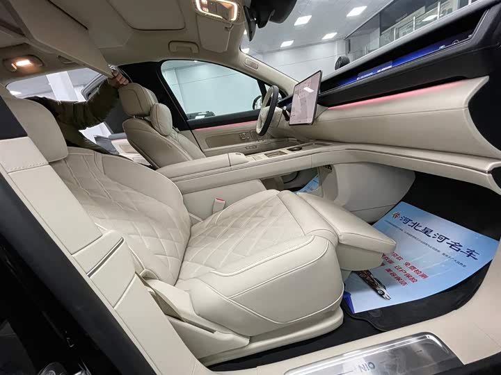 Фото 13 - Nio ES8