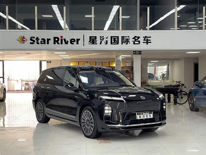 Фото 2 - Nio ES8