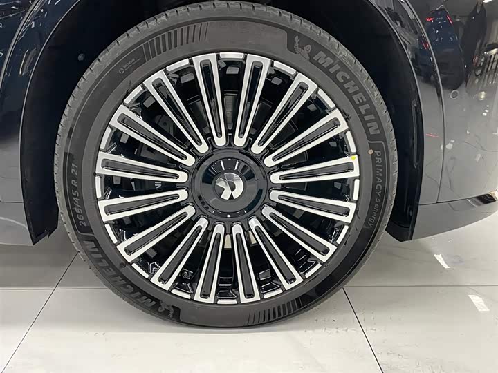 Фото 23 - Nio ES8