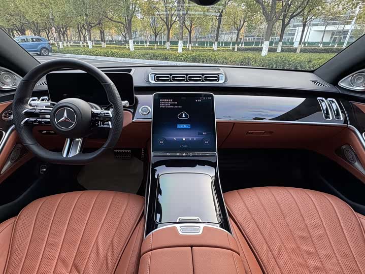 Фото 7 - Mercedes-Benz S-Class