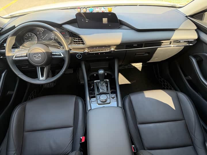Фото 5 - Mazda 3 (Axela)