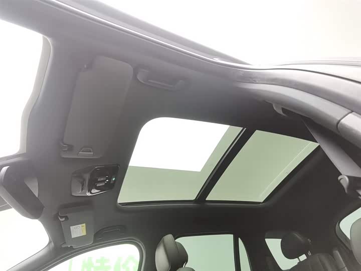 Фото 14 - Nio ES8