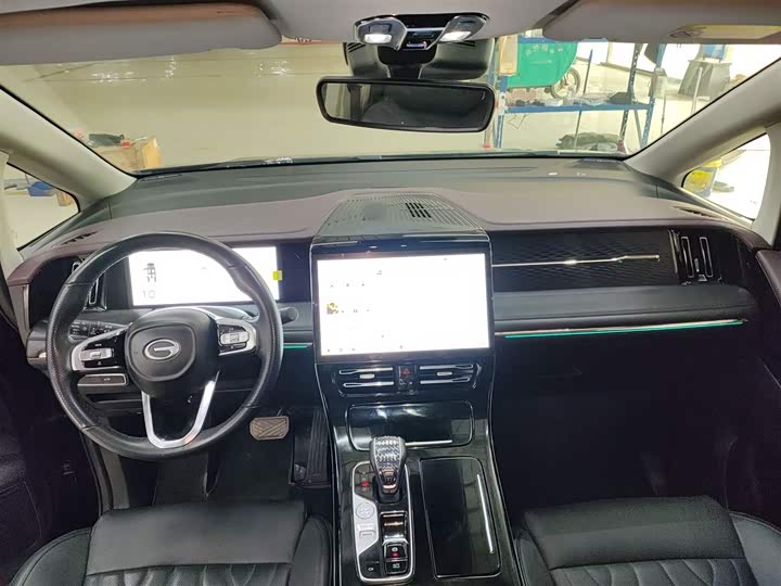 Фото 10 - GAC Trumpchi M8