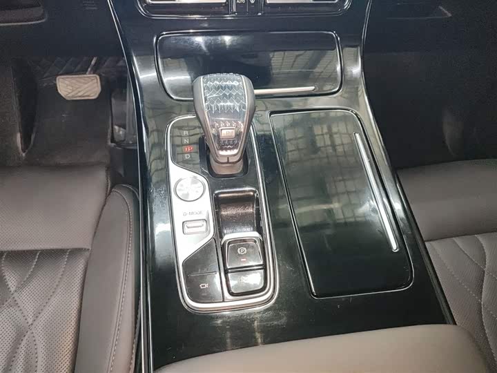 Фото 14 - GAC Trumpchi M8