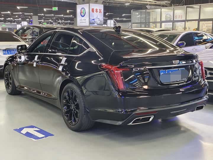 Фото 13 - Cadillac CT5